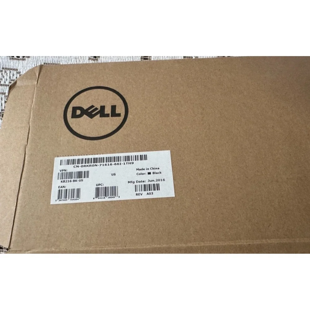 Dell Slim Wired USB Keyboard CN 0RKR0N Keyboard 71616 US -Very Good